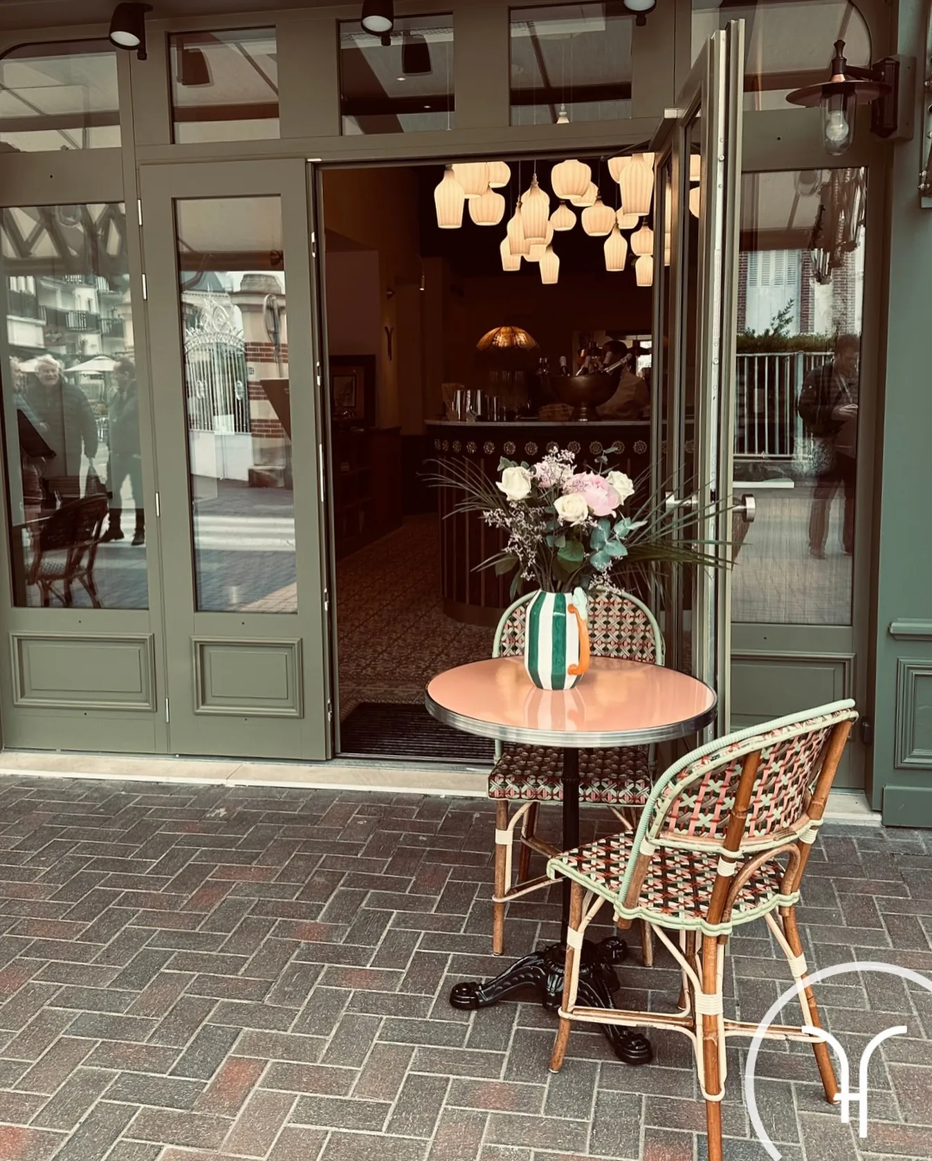 slide5-restaurant-henriette-cabourg